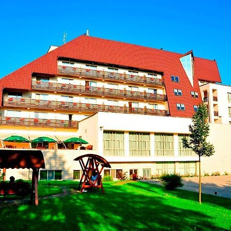 Hotel Clermont Covasna Eksteriør bilde