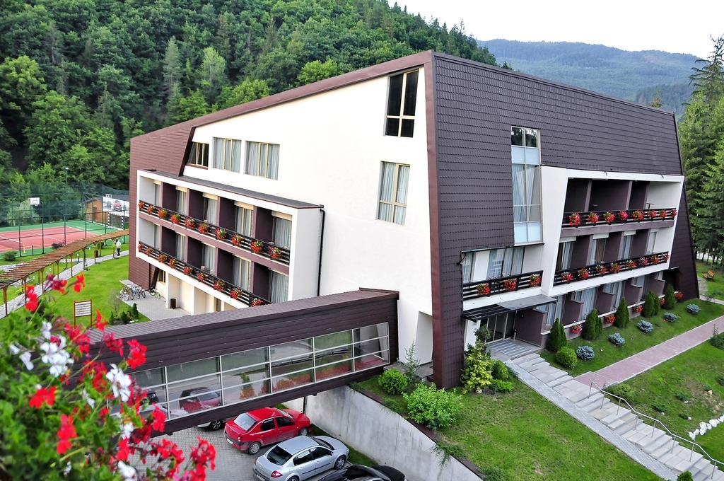 Hotel Clermont Covasna Eksteriør bilde