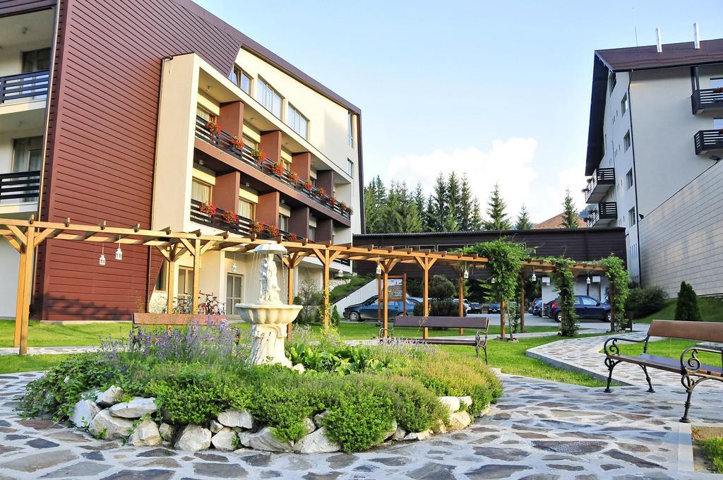 Hotel Clermont Covasna Eksteriør bilde