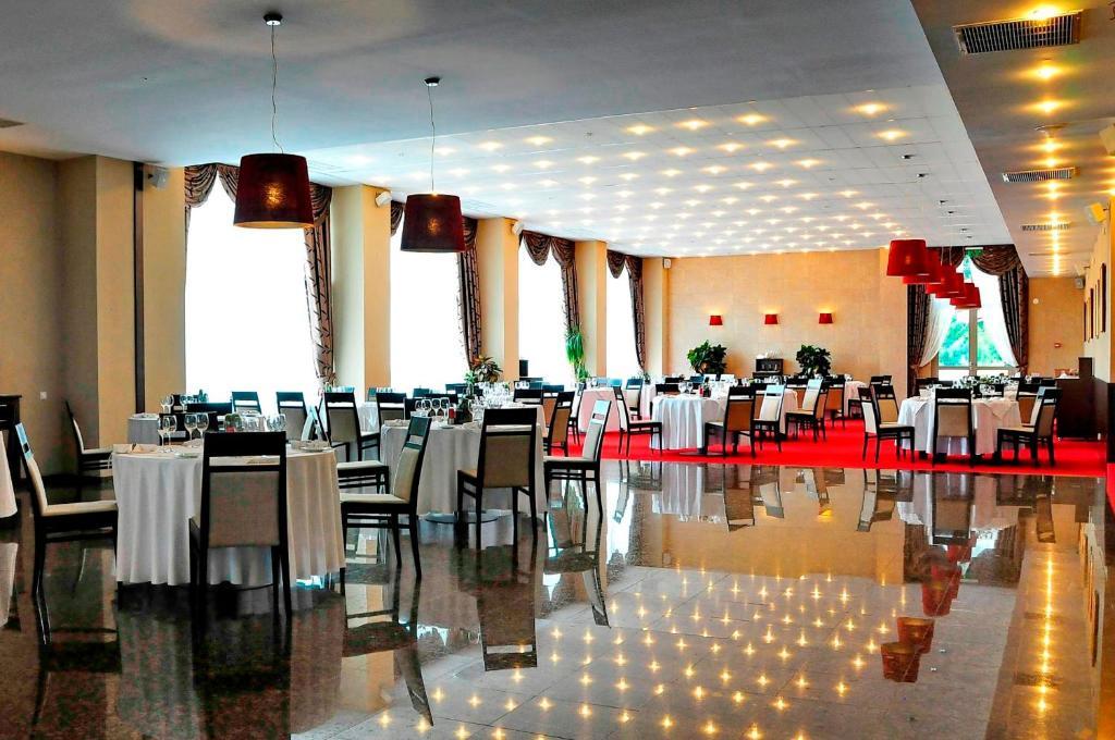 Hotel Clermont Covasna Eksteriør bilde